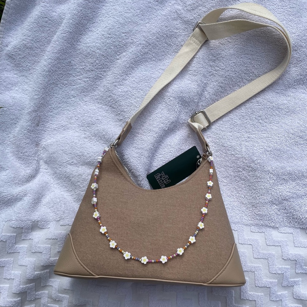 Wild Fable Tan Shoulder bag with cute beaded flower chain
